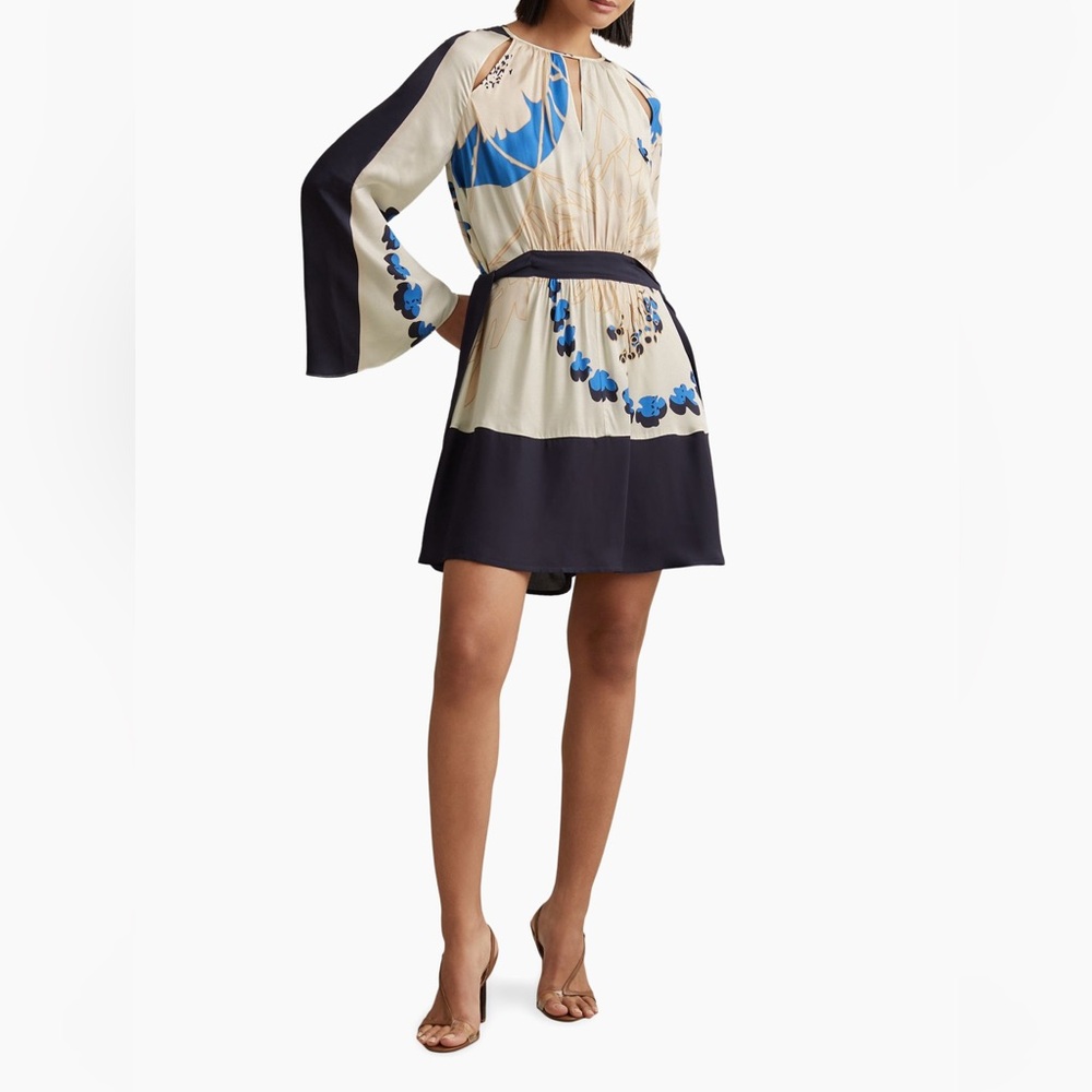 REISS SASHA PRINTED SIDE TIE MINI DRESS IN NAVY/BLUE